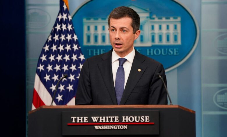 Pete Buttigieg slams conspiracy theories about Baltimore bridge collapse