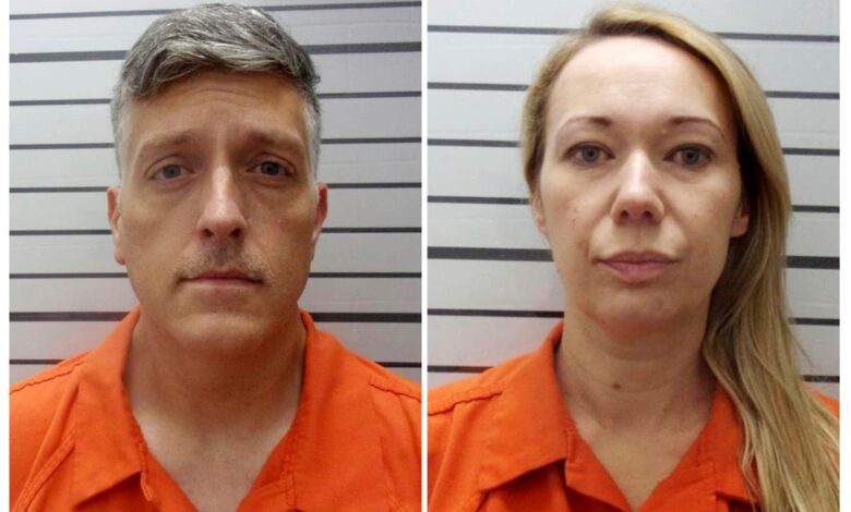 Couple who had 190 decomposing bodies at funeral home arrested after 0,000 Covid fraud