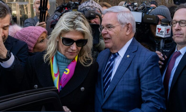 Bob ‘Gold Bars’ Menendez throws wife under the bus claiming she ‘hid’ bribes in opening statements