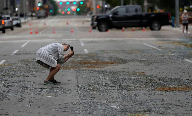 Widespread power outages from deadly Houston storm raise new risk: hot weather