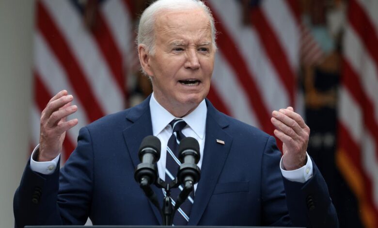 Biden delivers commencement address at Morehouse College graduation