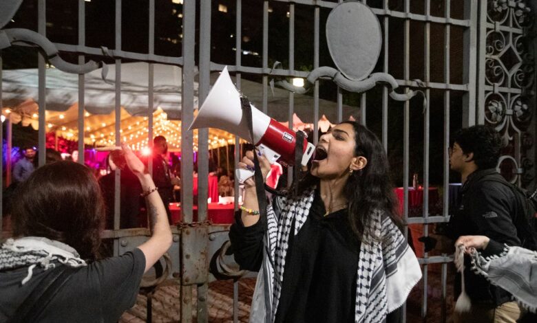 6 Penn students among 19 pro-Palestinian protesters arrested during attempt to occupy building