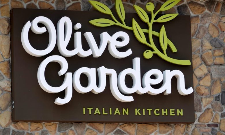 Former cook sues Olive Garden after ‘incessant’ sexual assault from coworker, suit says