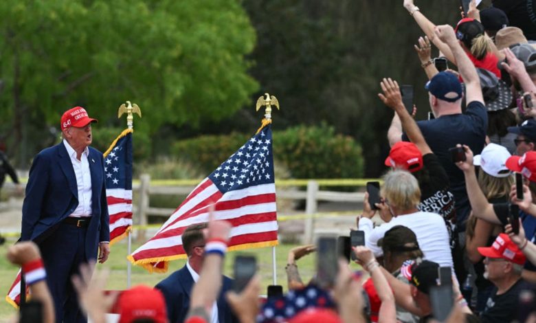 Trump gets crowd chanting ‘bulls***’ over Biden’s executive order on immigration