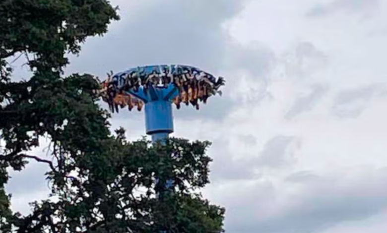 Mom files 5K lawsuit after daughter gets stuck upside down on Oregon amusement ride for 30 minutes