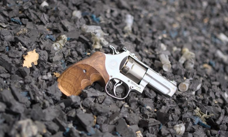 TFB Review: Spohr Club 3.0 Revolver – Big Engineering, Compact(-ish) Size