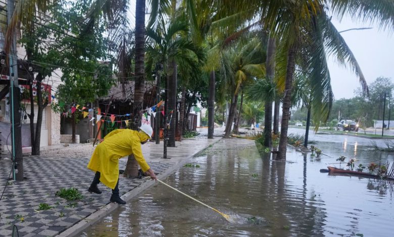 Live updates: Beryl slams Mexico’s Yucatan Peninsula and is expected to regain hurricane strength before hitting US