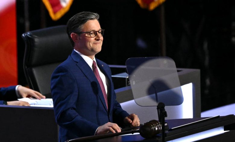 Mike Johnson exits RNC stage after teleprompter cuts out during speech