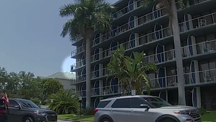 Florida robbery suspect scales sixth-floor balcony to flee police | News