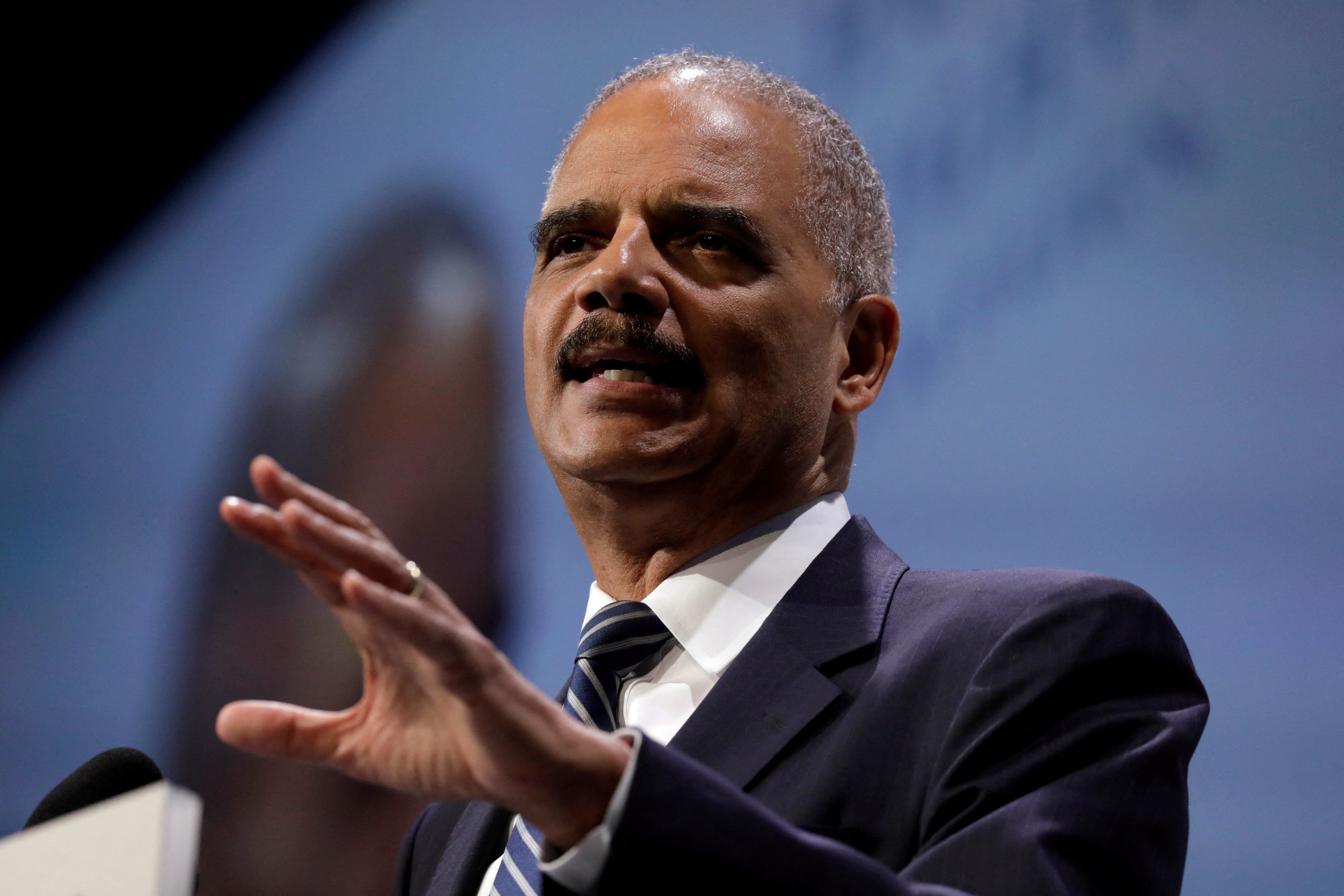 Former Attorney General Eric Holder is helping vet candidates for Kamala Harris’s running mate.