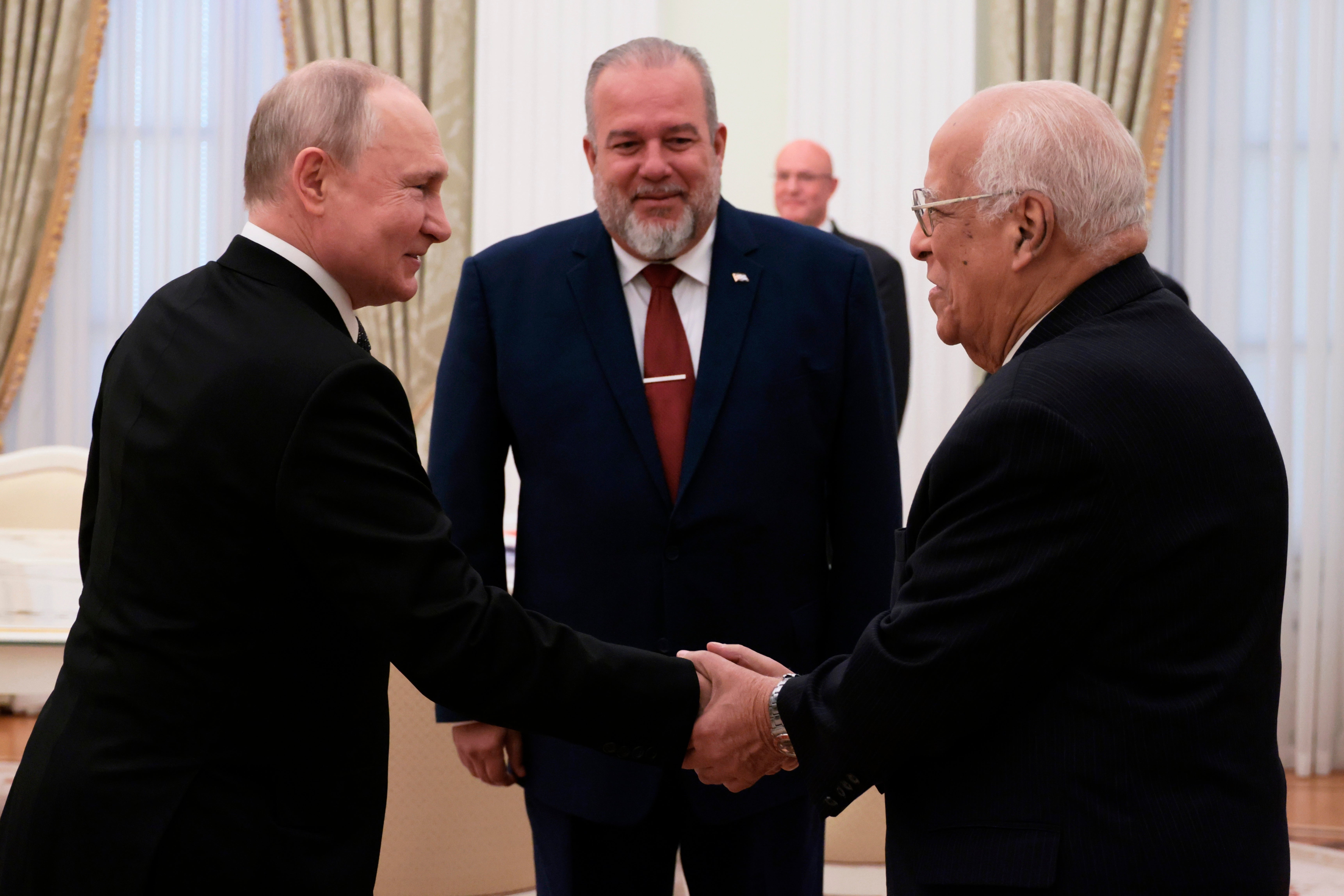 Vladimir Putin greets Cuba’s prime minister Manuel Marrero Cruz (centre) and Ricardo Cabrisas Ruiz, deputy chairman of Cuba’s council of ministers, to the Kremlin