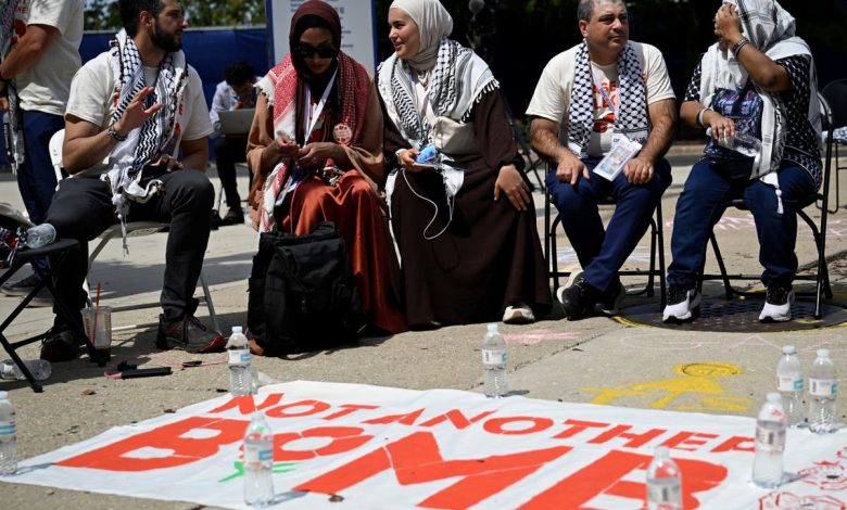 Uncommitted delegates demand DNC give Palestinian speakers stage time