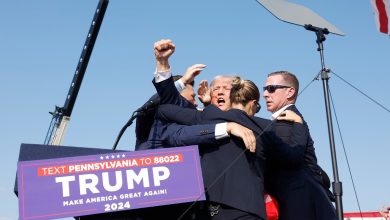 Watch as Secret Service holds press conference on Trump assassination attempt