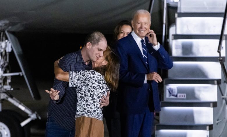 Harris and Biden greet prisoners released from Russia as Trump trashes swap deal – 2024 election latest