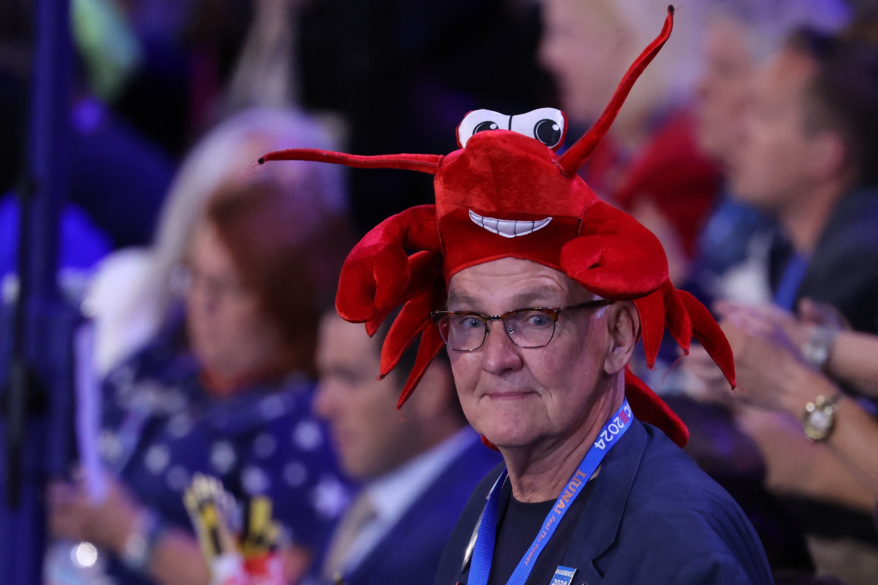 A person wears a crustacean-themed hat – is a Mainer or a Marylander