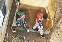 Two Young Kids Point Gun at Deputies During Standoff