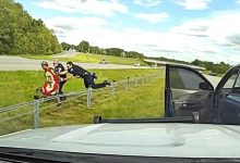 Ohio Woman Flees From Police Hits Cruiser Then Tries To Run On Foot