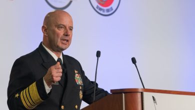 Head Navy officer lists top tasks for service, eyes 2027