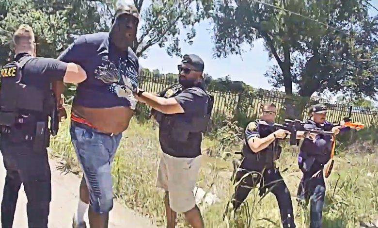 Man in Bulletproof Vest and Helmet Shot by Houston Officers During Pursuit