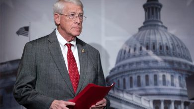 Navy’s preliminary budget undercuts shipbuilding, senator says