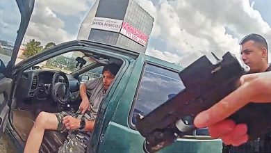 Houston Police Officers Shoot Suspect Who Reached For Gun