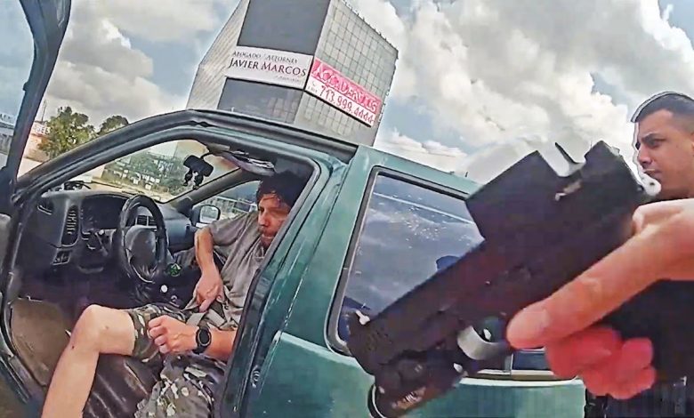 Houston Police Officers Shoot Suspect Who Reached For Gun