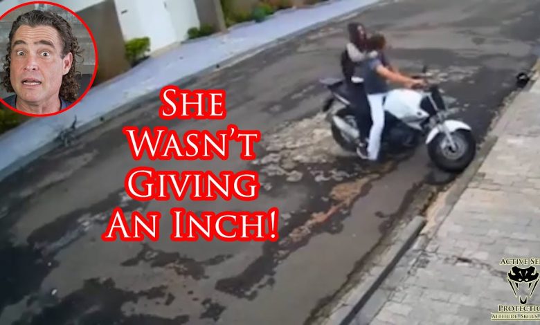 Female Defender Eats Moto Jacker’s Lunch