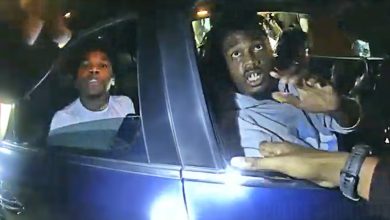 Police Traffic Stop Turns Chaotic After Passengers Refuse To Exit Car
