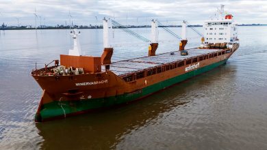 Missile attack on cargo ship off Yemen wounds 2 and sends crew fleeing