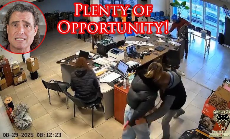 Armed Robbers Give Targets Plenty of Chances to Turn the Tables