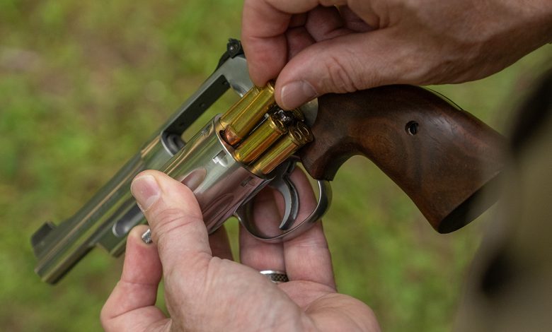 Lipsey’s S&W Model 686 Plus Review: The Mountain Gun Lipsey’s S&W Model 686 Plus Review: The Mountain Gun