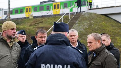 Polish foreign minister fingers Russia’s GRU in rail track blast