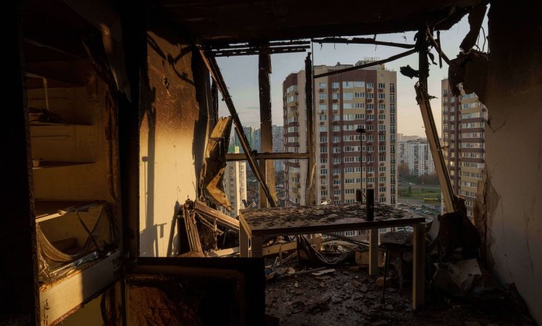 Russian drone and missile attack on Kyiv kills 6, injures at least 35 Russian drone and missile attack on Kyiv kills 6, injures at least 35