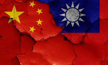 Global powder keg: U.S.-China standoff over Taiwan intensifies Global powder keg: U.S.-China standoff over Taiwan intensifies