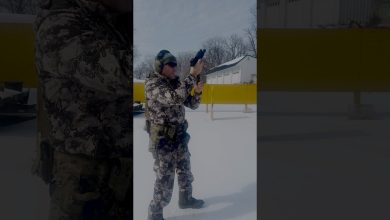 How to train in cold weather AND stay warm #shorts #snow #military #tips