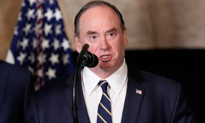 Navy must take risks, act like the US is at war, says Phelan