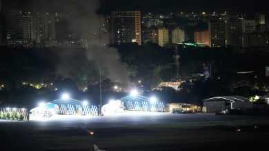 US strikes Venezuela, says Nicolás Maduro has been captured US strikes Venezuela, says Nicolás Maduro has been captured