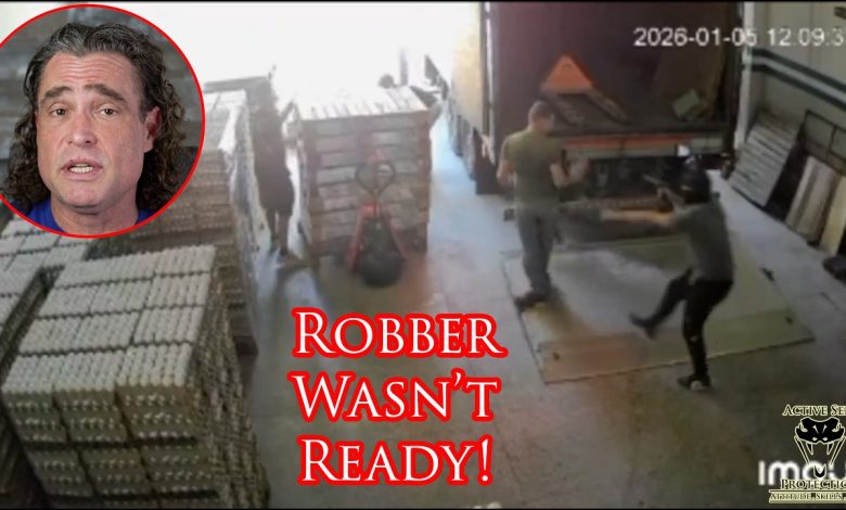 Picture Perfect Disarm of Armed Robber Caught on Camera