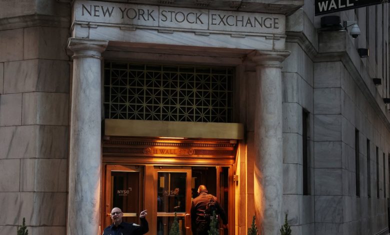 US defense stocks see no Iran war lift after early surge