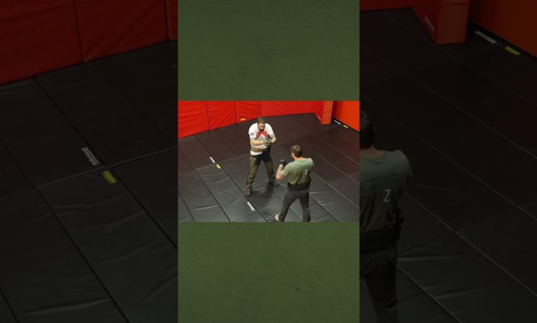 What To Do If Someone Grabs Your Pistol #specialforces #military #selfdefense