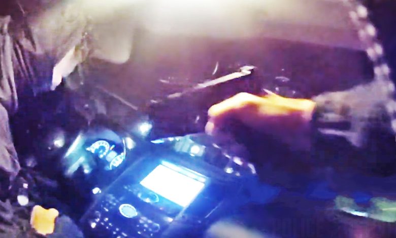 Cop Trapped in Fleeing Getaway Car Shoots Driver