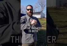 KNIFE FIGHTING? Forward vs. Reverse Grip #knife #selfdefense #shorts #tacticalrifleman #knives