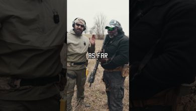 Is there a correct way to hold your rifle? #shorts #military