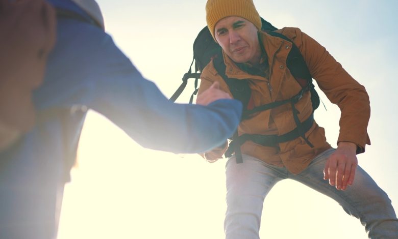 How Ordinary People Become Leaders In Hard Times – Survivopedia