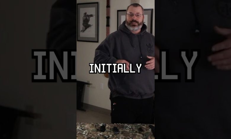 A folding-knife self defense tip! #shorts #knife #selfdefense