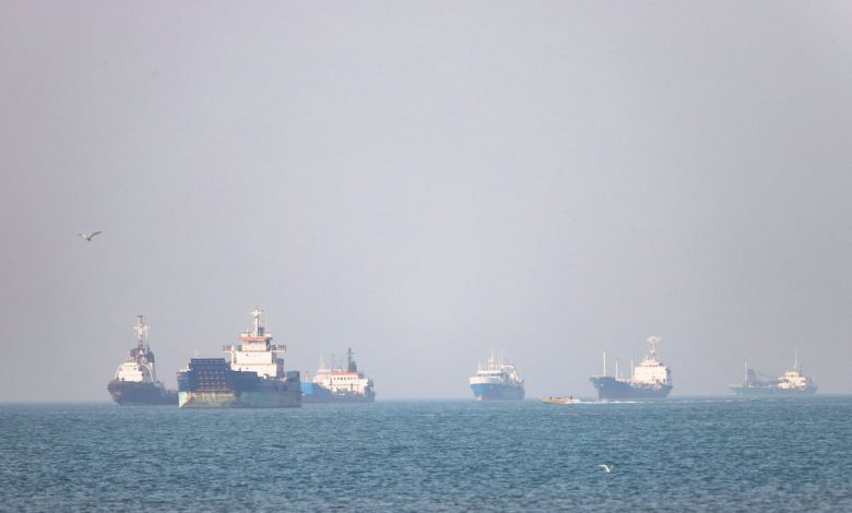 US military accompanies commercial carrier through Strait of Hormuz