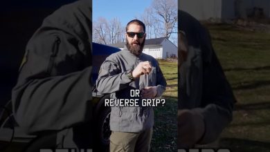 Forward Grip or Reverse Grip? #knife #shorts #selfdefense #military