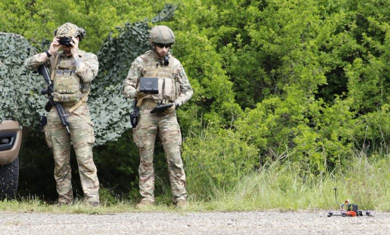 At French Army FPV competition, NATO soldiers race drones and swap tips At French Army FPV competition, NATO soldiers race drones and swap tips