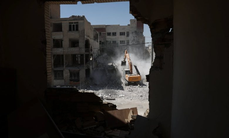 US launches new strikes on Iran after helicopter downed US launches new strikes on Iran after helicopter downed
