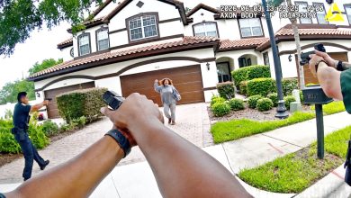 Florida Deputies Shoot Woman Coming at Them With Knife